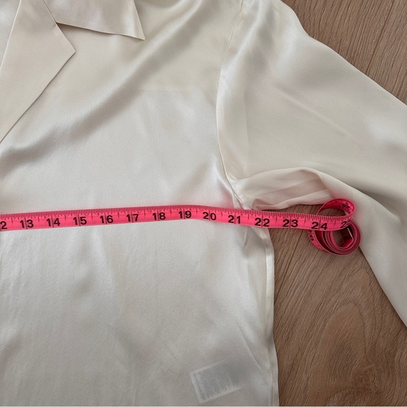 New With Tags 100% Silk Blouse/Shirt sz L - Champagne - Picture 11 of 15
